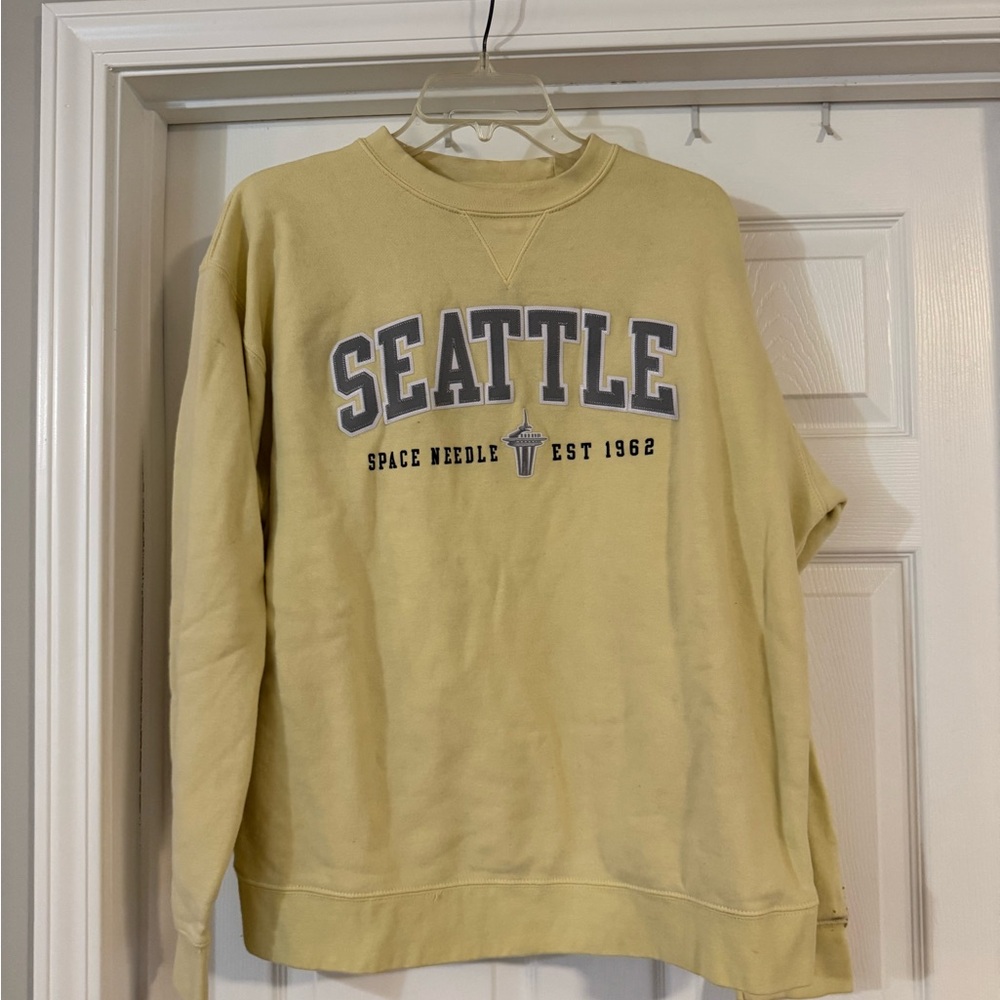 Seattle Graphic Yellow Sweater